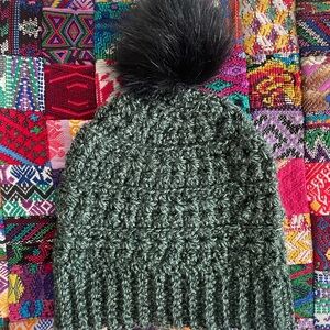 Handmade crochet hat // beanie with Pom-pom